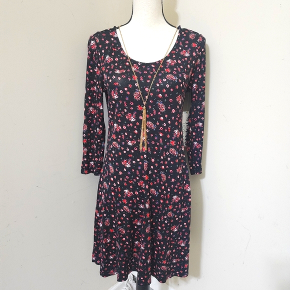 Almost Famous Dresses & Skirts - ALMOST FAMOUS Ditsy Floral Boho Cut Out Back Dress, size‎ Large, Black Multi